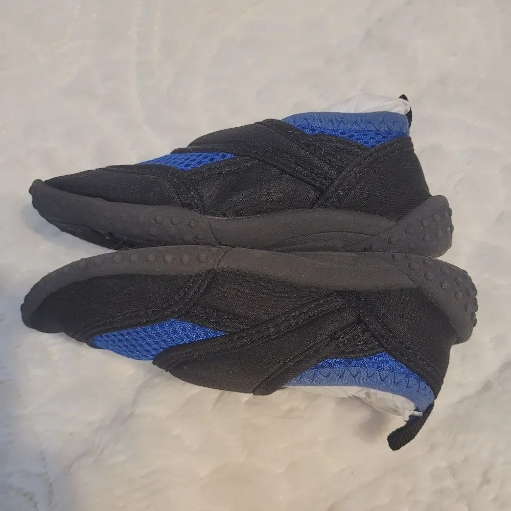 Athletech Water Shoes Blue Black Grip Bottom Shower Pool Unisex Childs Size 7-8